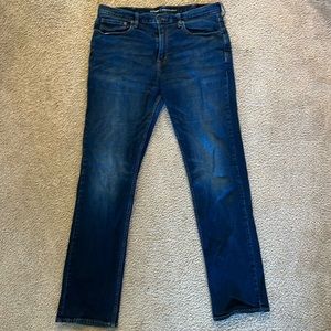 Old Navy straight leg men’s denim jeans size 36x36, size 36W x 36L, nearly new